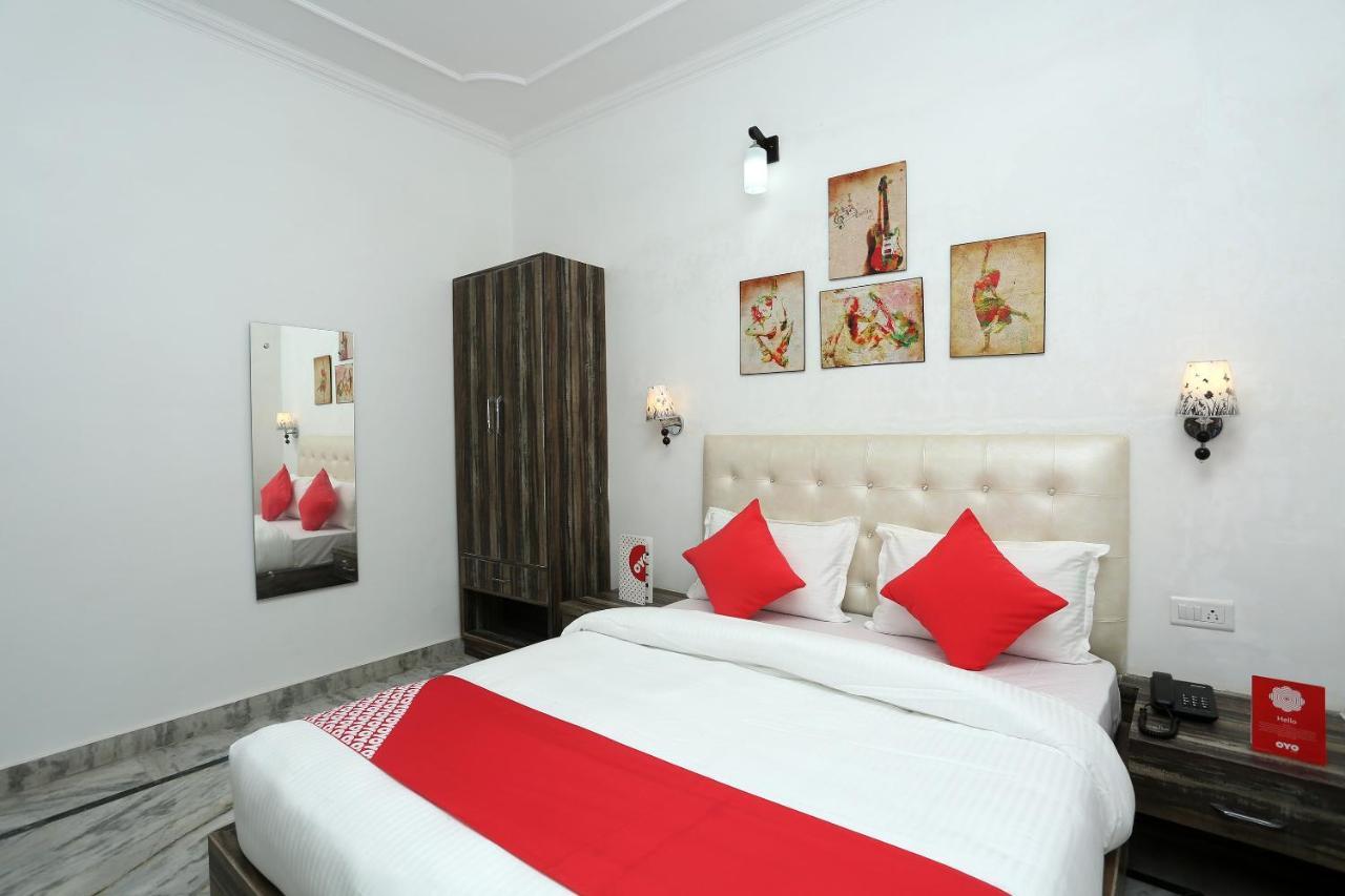 Oyo 16544 Bella Vista By Jordan Hotel อัครา ภายนอก รูปภาพ