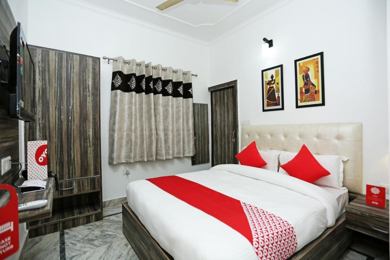Oyo 16544 Bella Vista By Jordan Hotel อัครา ภายนอก รูปภาพ
