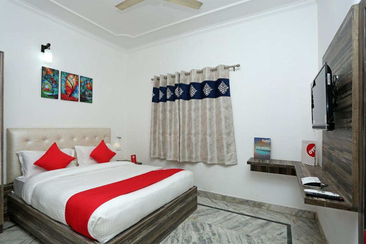 Oyo 16544 Bella Vista By Jordan Hotel อัครา ภายนอก รูปภาพ