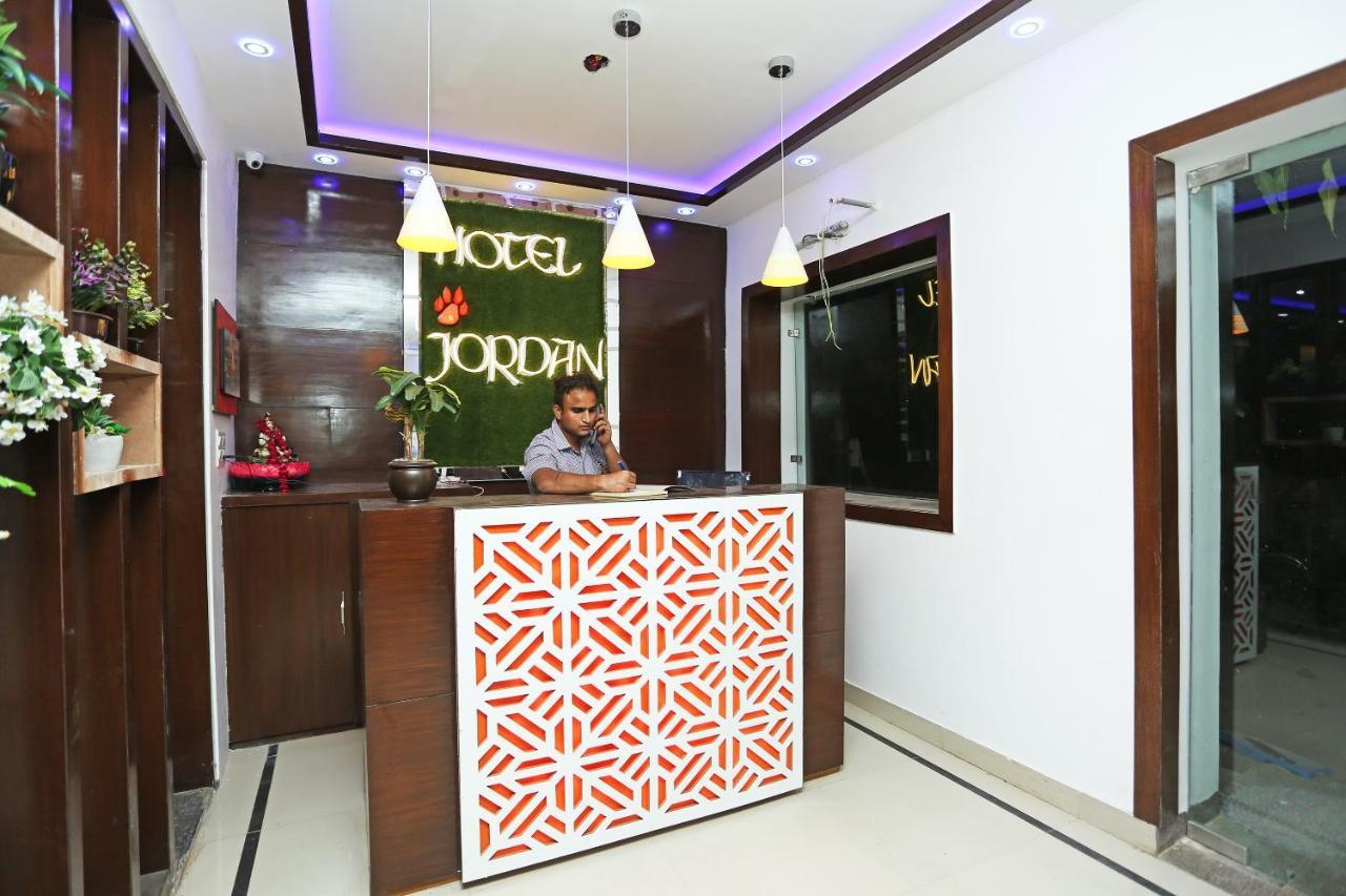 Oyo 16544 Bella Vista By Jordan Hotel อัครา ภายนอก รูปภาพ
