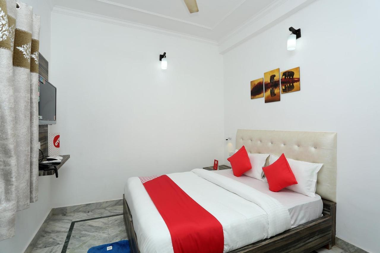 Oyo 16544 Bella Vista By Jordan Hotel อัครา ภายนอก รูปภาพ